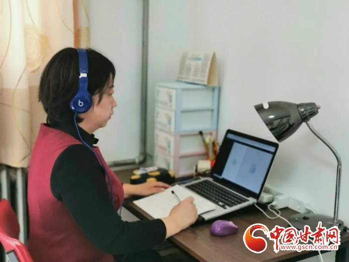 【三八特刊·“疫”線心聲】她，24小時聆聽“疫”動的心