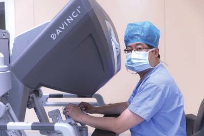 蘭大二院院長(zhǎng)王?。捍筢t(yī)精誠(chéng)“微視野”下可有大作為