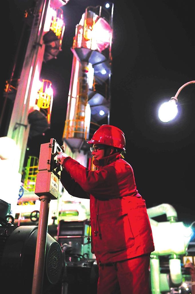 蘭州熱電公司提前開閘送熱鍋爐、管網(wǎng)運(yùn)行狀況良好