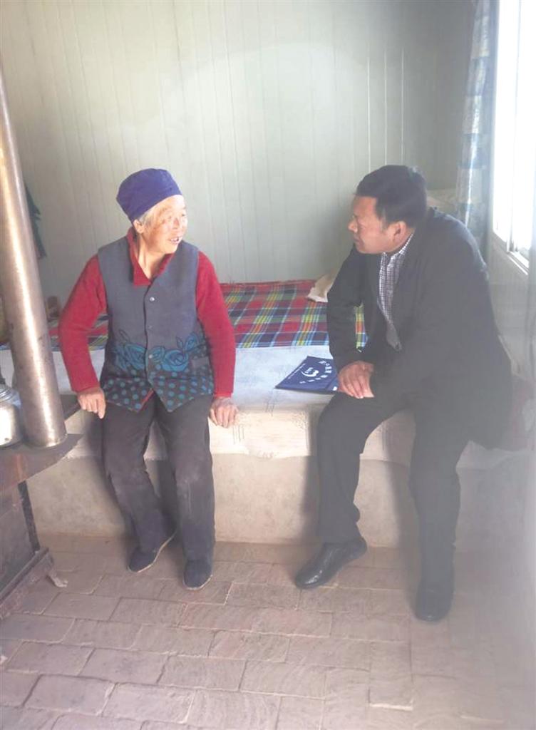 榆中縣扶貧開發(fā)辦公室黨組書記、主任王國福：建言獻策當助手 沖鋒陷陣排頭兵