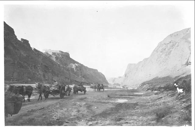 1926年，美國(guó)人拍攝的六盤(pán)山