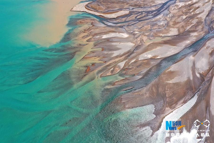 【“飛閱”中國】驚艷！昌馬湖畔：河流繪大地“扇面”
