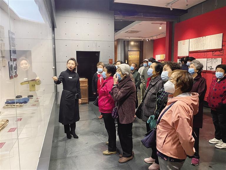 九九重陽(yáng)節(jié) 濃濃敬老情 蘭州市各級(jí)各單位開(kāi)展多種活動(dòng)歡度重陽(yáng)佳節(jié)