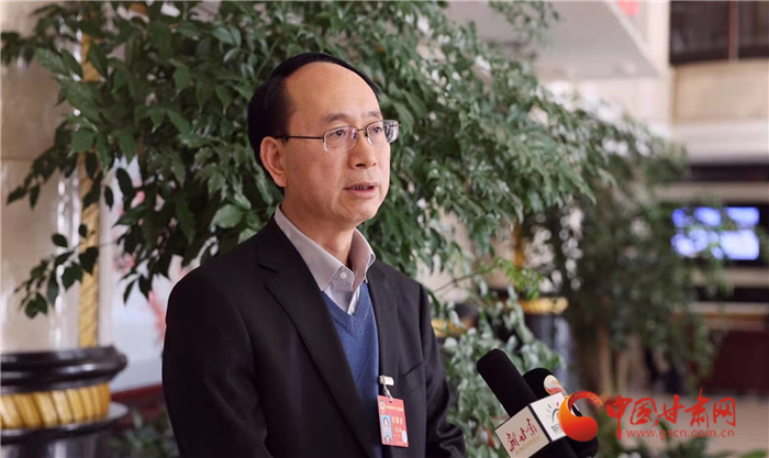 【聚焦2022甘肅兩會·代表委員說】省政協(xié)委員楊立勛：甘肅乳業(yè)發(fā)展要有“領頭?！?實現(xiàn)整體提質(zhì)增效